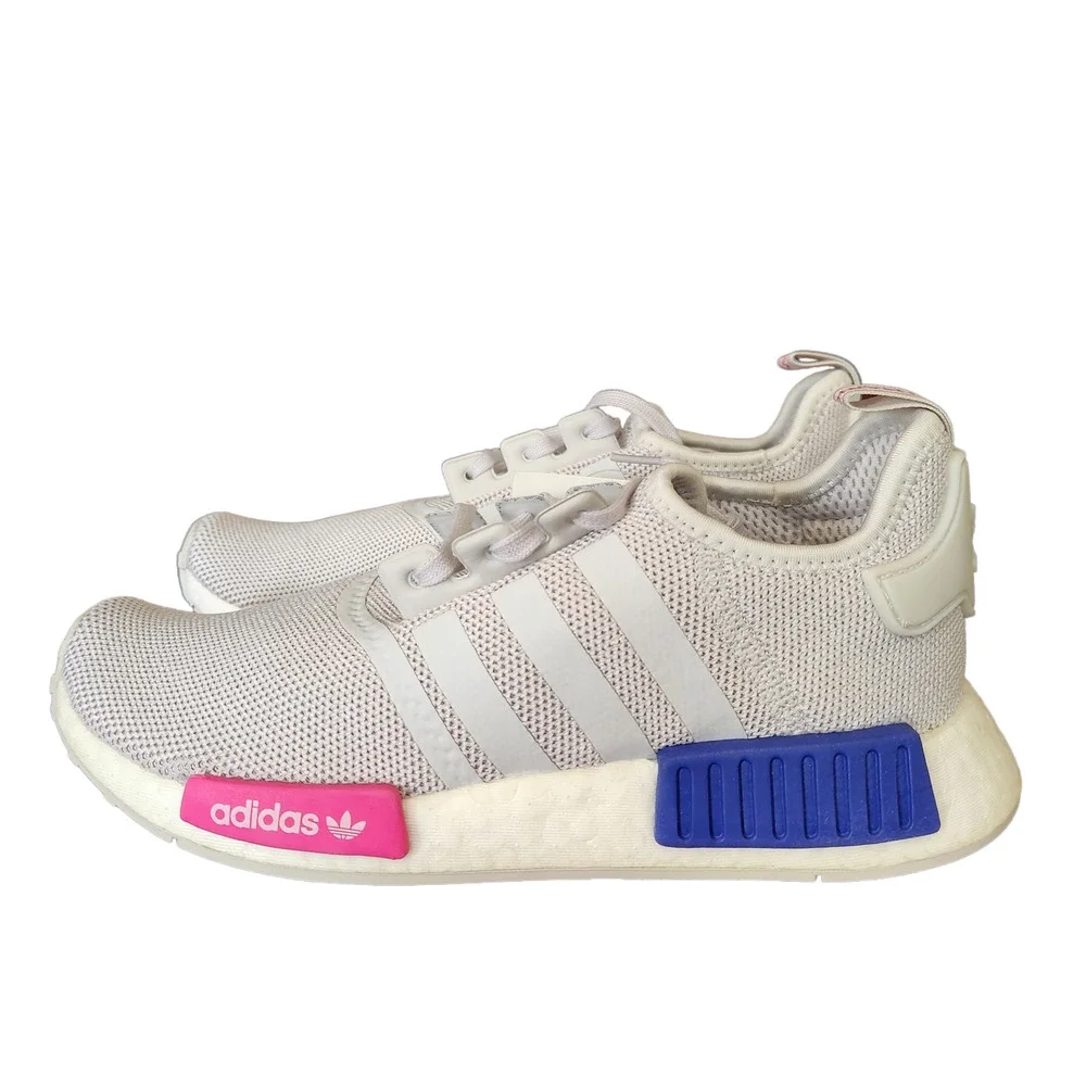 Adidas Originals NMD_R1's Running Shoe, 5 US Unisex Big Kid